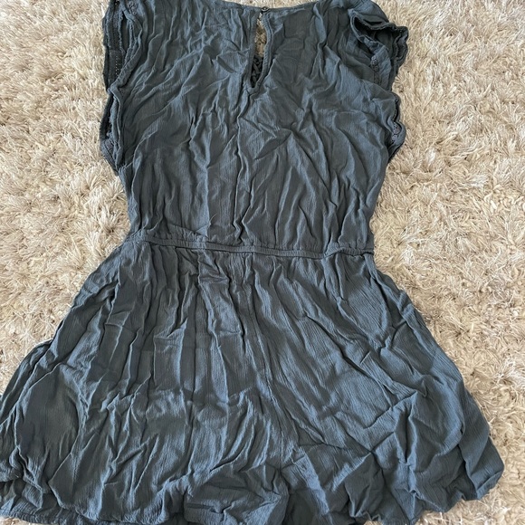 Romper - Picture 4 of 9